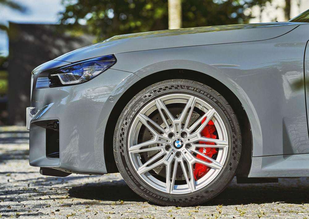 bmw m2 05