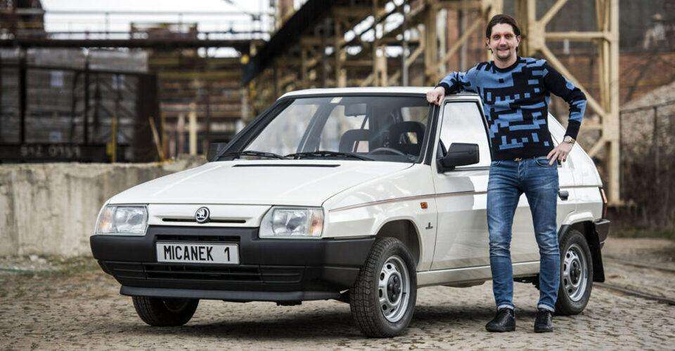 Una joya inigualable: el Škoda Favorit que solo recorrió 34 km en 30 años