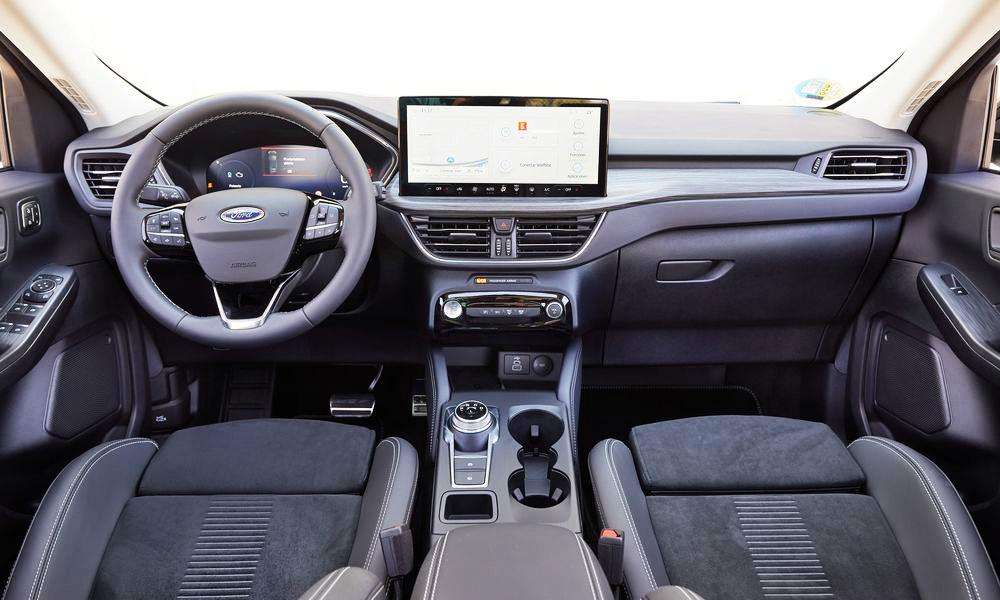 ford kuga 01