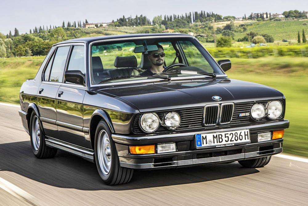 bmw m5 01