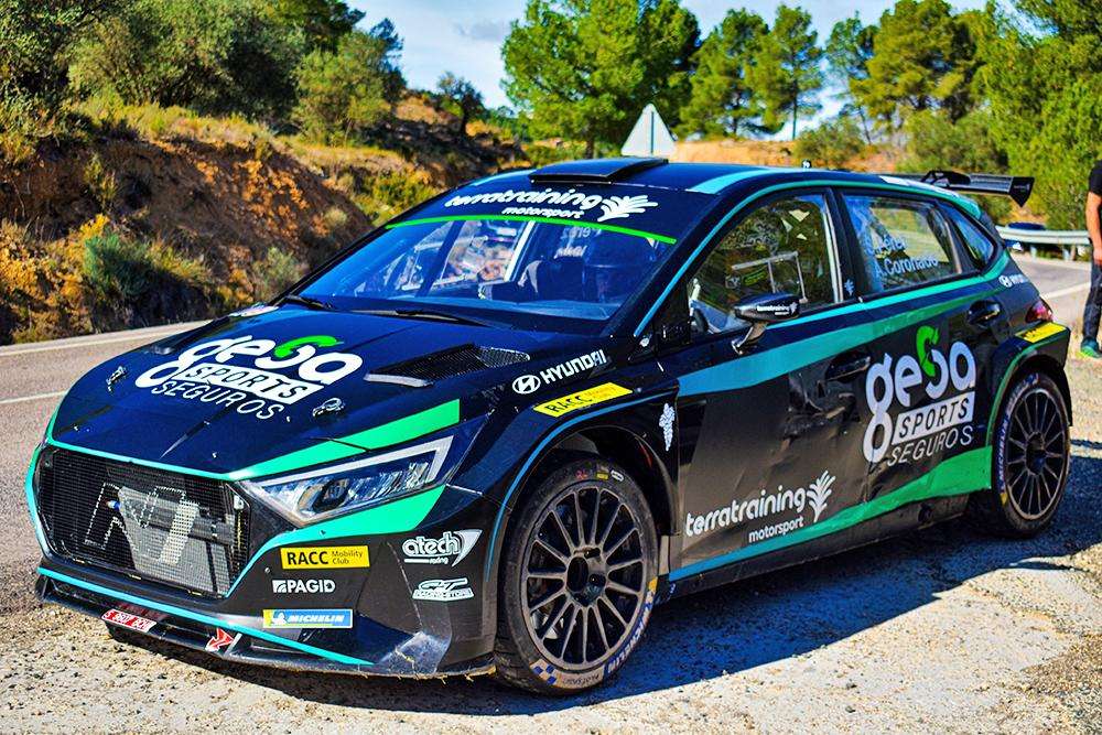 sergi pérez debuta como piloto júnior de terra training motorsport en el rallye ciudad de valencia 01