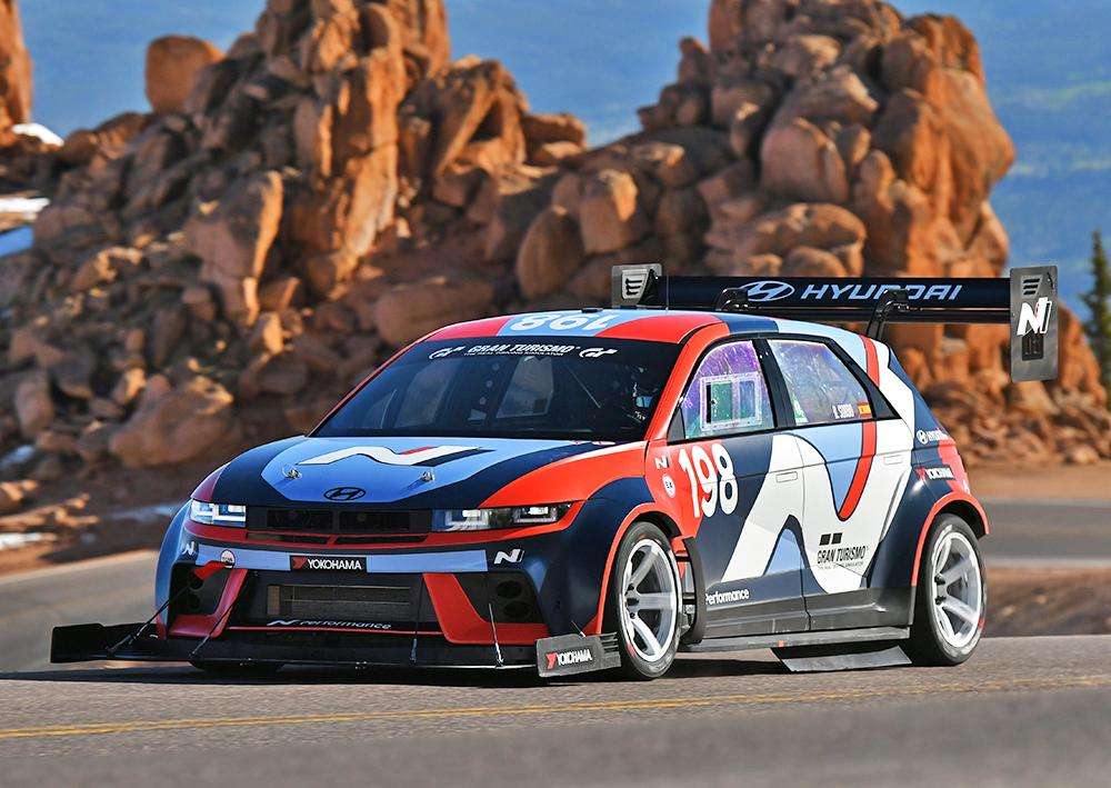 dani sordo hyundai pikes peak 01