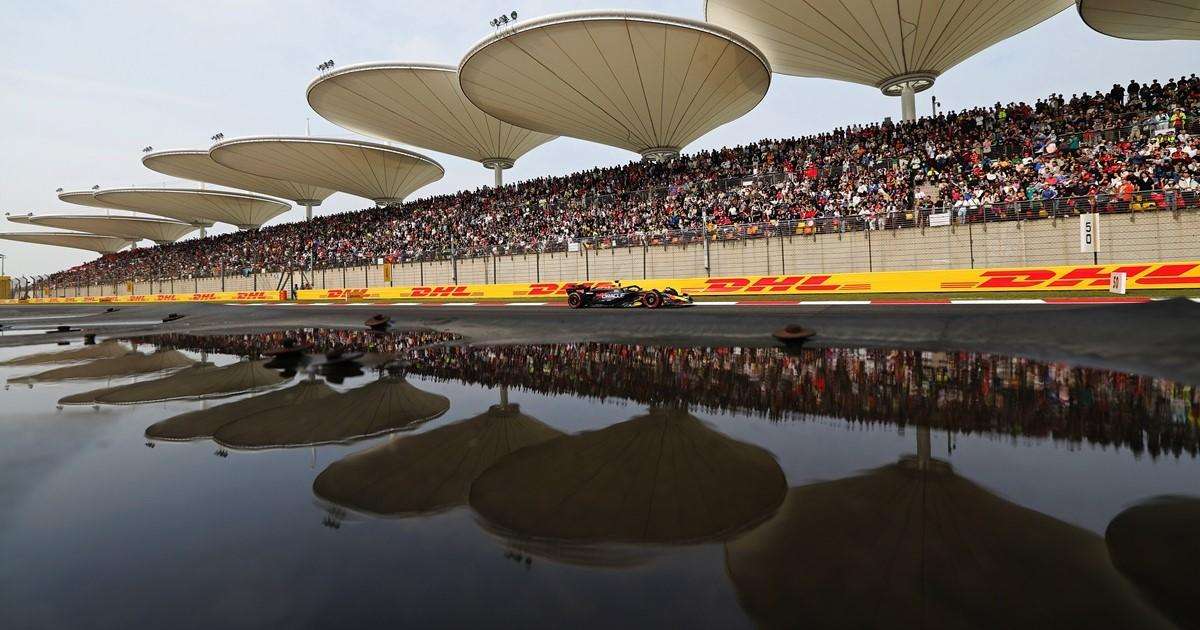 GP de China: Verstappen logra una pole centenaria para Red Bull; Alonso, tercero