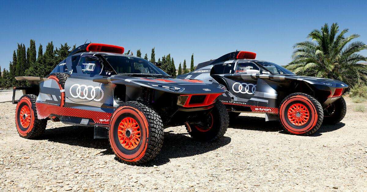 Audi presenta el RS Q e-tron E2 de Carlos Sainz y Lucas Cruz para el Dakar 2023