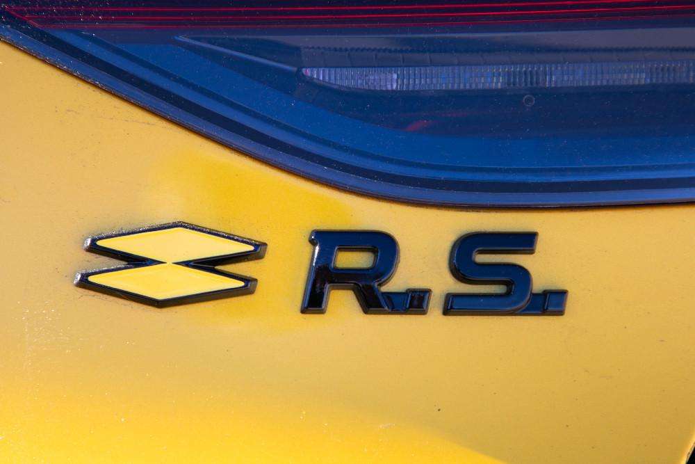 6 renault megane rs ultime