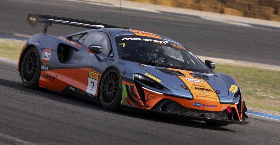 Prueba Racing: McLaren Artura Trophy, pura sangre sin brida